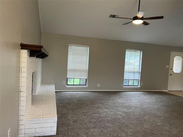 Building Photo - 2406 Bentley Dr