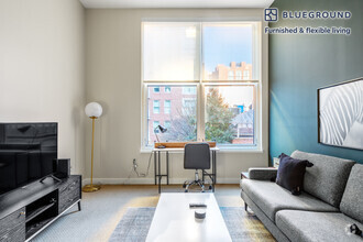 Building Photo - 425 8th St NW