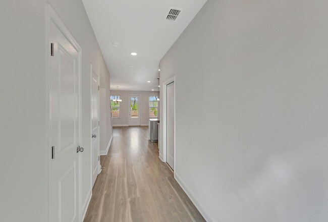 Building Photo - Charming Nexton 3-Bedroom Townhome with Po...