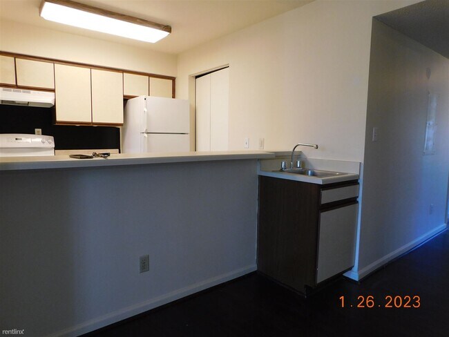 Foto del edificio - 2 br, 2 bath Condo - 722 Lesner Ave Apt 207