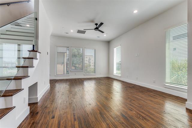 Foto del edificio - 4519 San Jacinto St