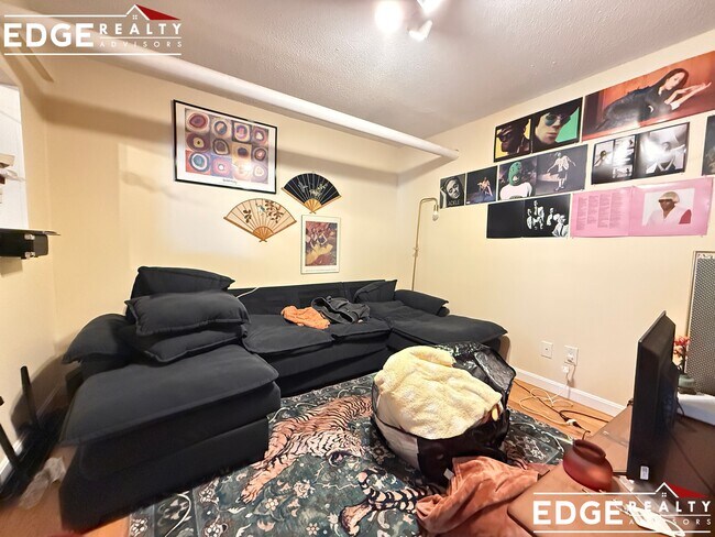 Foto del edificio - 313 Summit Ave