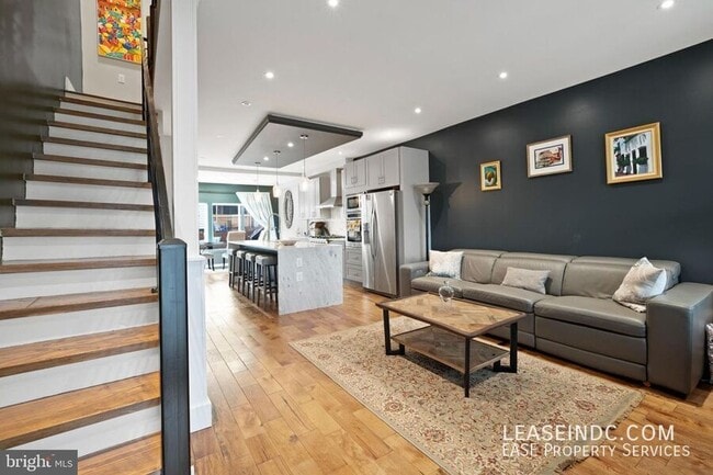 Foto del edificio - 1272 Oates St NE