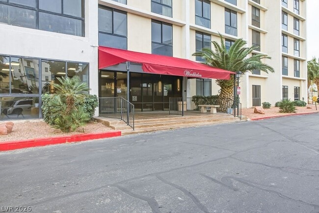 Building Photo - 3930 University Center Dr