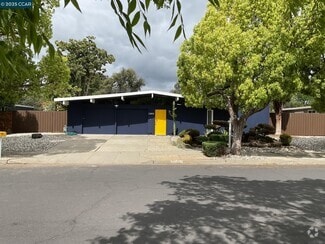 Building Photo - 1249 Lancashire Dr