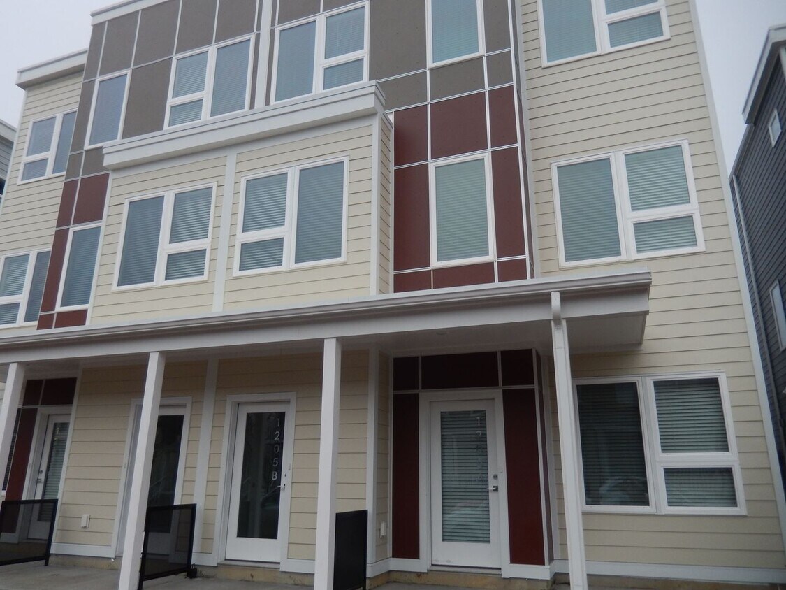 Foto principal - 1205 Bainbridge St