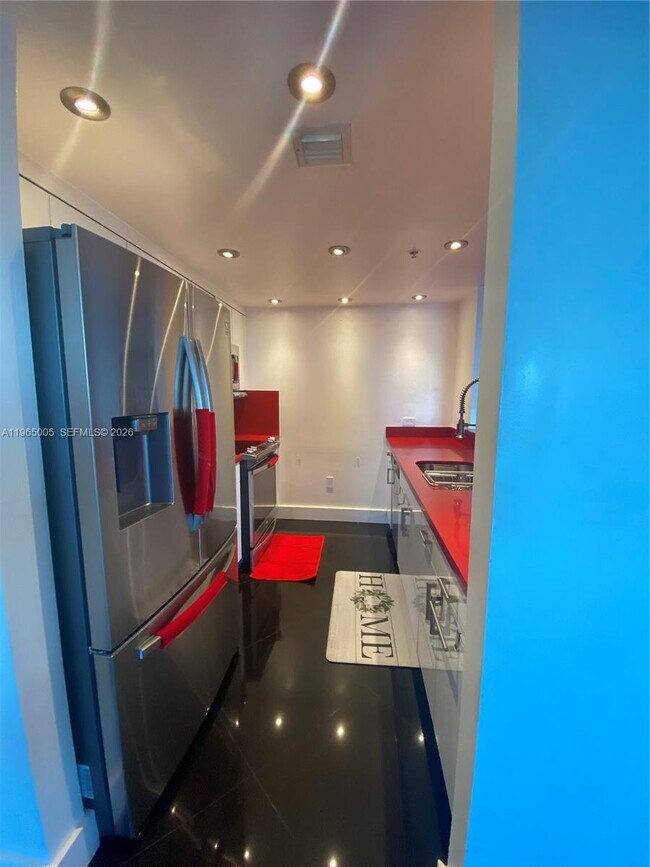 Building Photo - 117 NW 42nd Ave