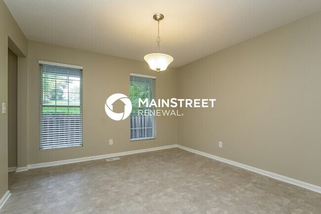 Foto del edificio - 3 Bedroom Pet-Friendly Home in Kennesaw, G...