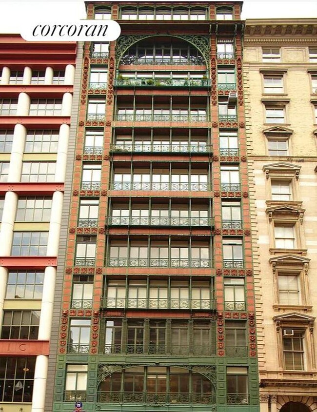 Foto del edificio - 561 Broadway