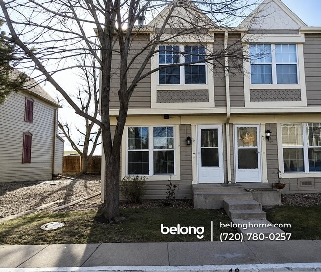 Building Photo - 1811 S Quebec Way
