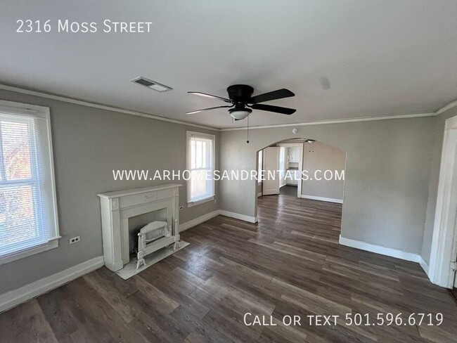 Foto del edificio - 2316 Moss St