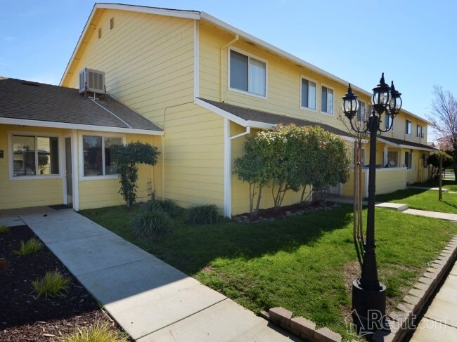 Foto principal - Shady Lane Apartments