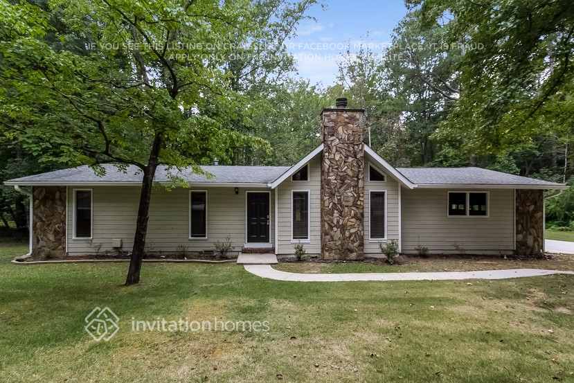 Primary Photo - 2305 Reynolds Rd SW