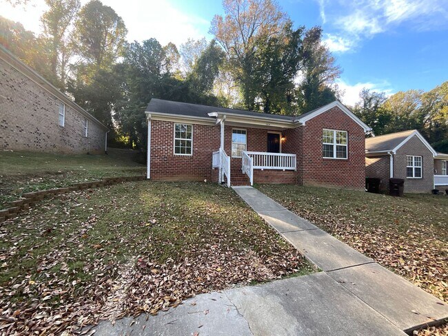 Building Photo - NE HIGH POINT! Newly renovated & painted 3 Bedroom, 2 Bathroom Home