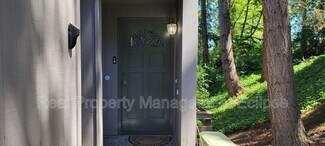 Building Photo - 6404 137th Ave NE