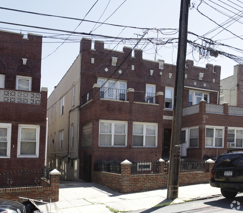 Primary Photo - 25-23 14th St