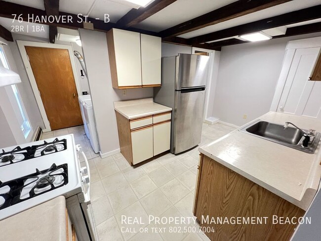 Building Photo - Lebanon, 2Bed 1 Bath - $1750 heat included