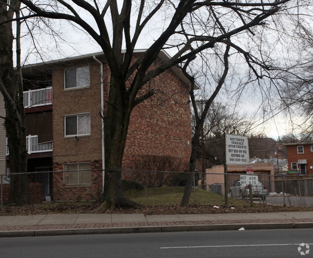 Foto del edificio - Southern Terrace Apartments