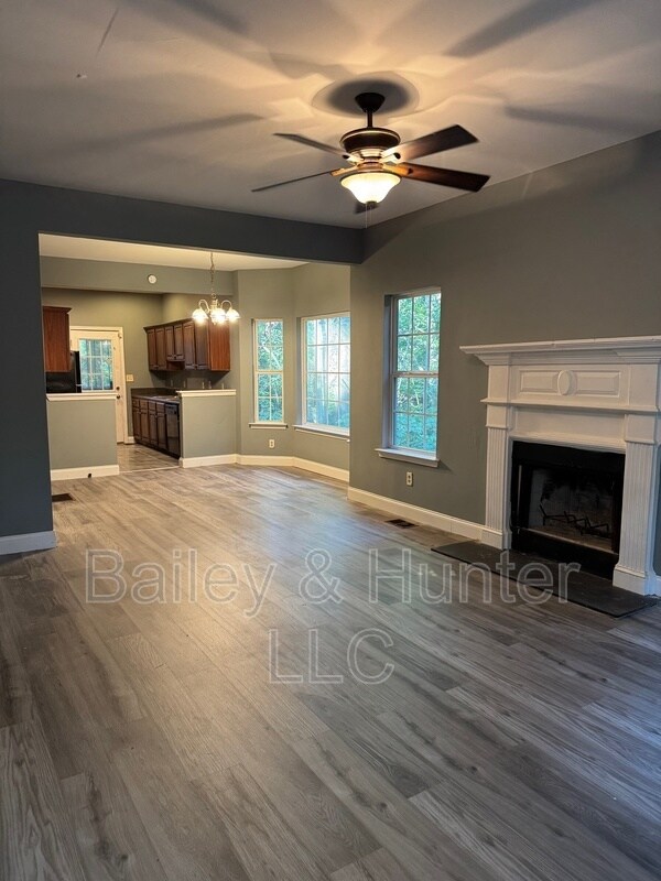 Foto del edificio - 850 Woods Dr NW