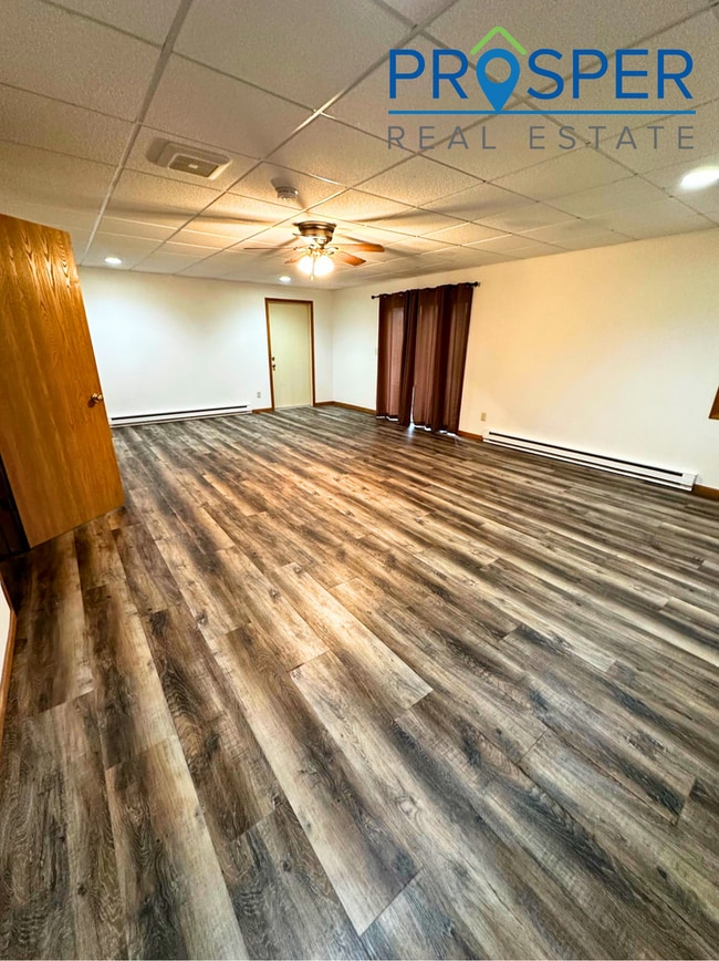 Building Photo - 2023 Mittelstadt Ln