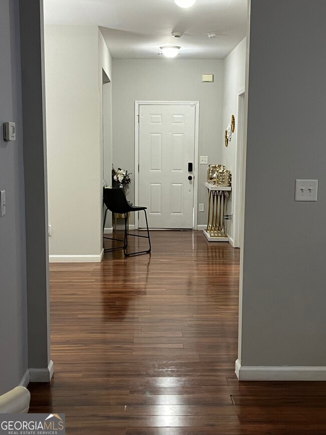 Foto del edificio - 500 Tulip Ln