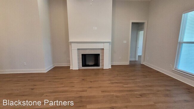 Building Photo - 3 br, 2 bath House - 3044 Canewood Ln