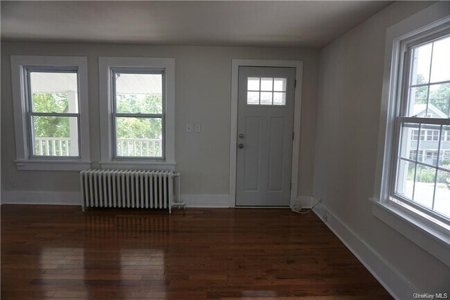 Building Photo - 63 Spring St