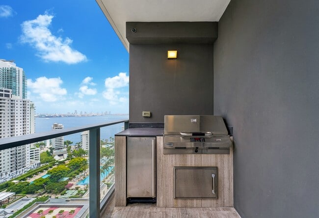 Photo - 1451 Brickell Ave (Miami, FL) Apartment