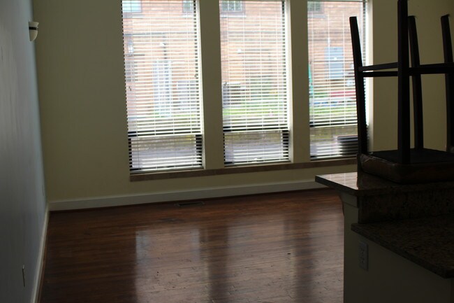 Ventanas de la gran sala - 18 W State St