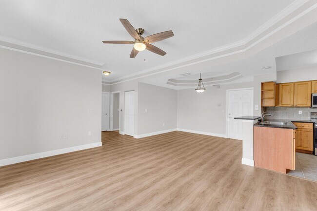 Foto del edificio - 2032 Alta Meadows Ln
