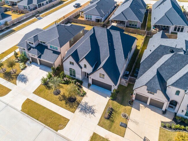 Foto del edificio - 4118 Ana Ridge Ln