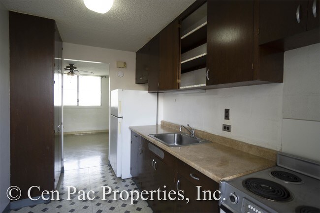Building Photo - 1715 Anapuni St