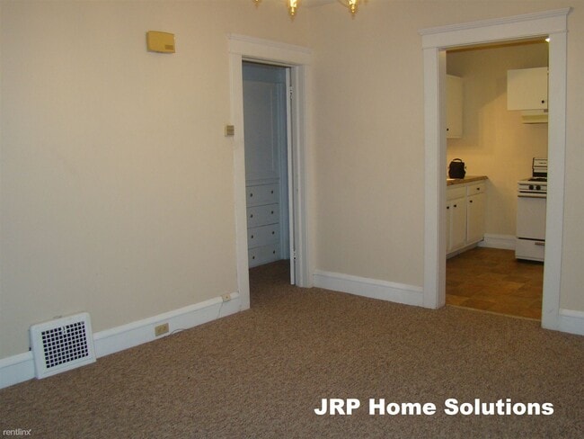 Building Photo - 2 br, 1 bath Condo - 206 S West Ave Uppr