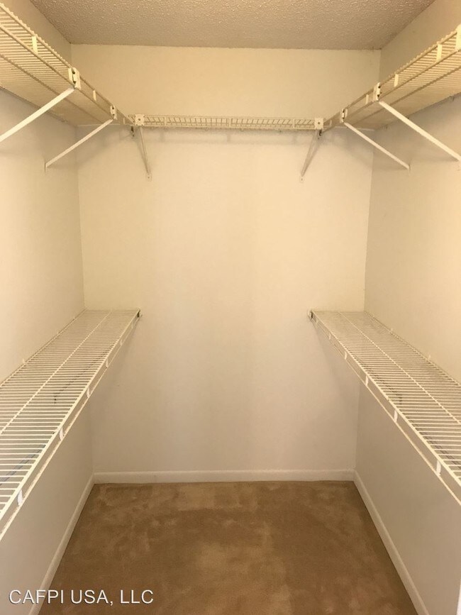 Building Photo - 9385 S Belfort Cir