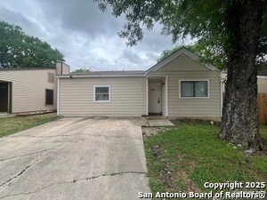 Primary Photo - 4018 Sunrise Creek Dr
