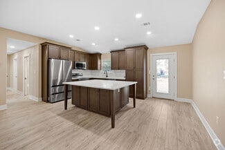 Building Photo - 1351 Sanibel Ln