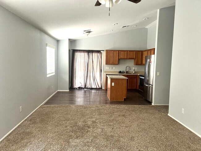 Foto del edificio - 28496 N Dolomite Ln
