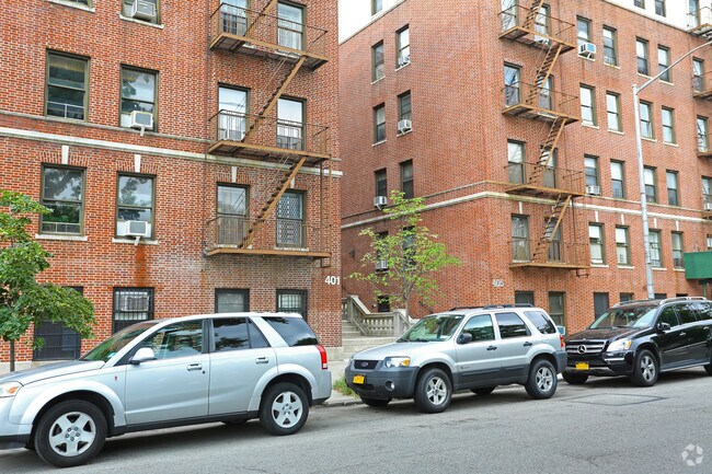 Foto del edificio - 401-405 Edgecombe Ave