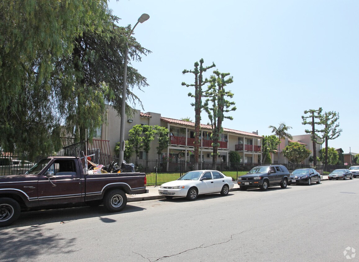 Foto del edificio - Cedros Garden