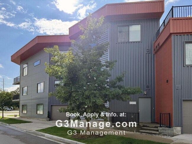 Building Photo - 293 N 2nd St