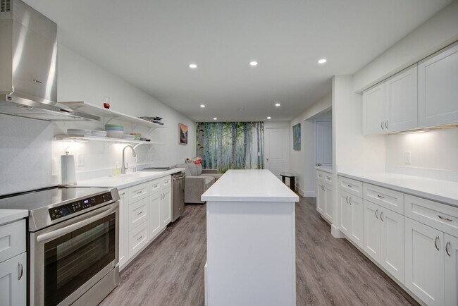 Foto del edificio - Single Apartment (brand new)