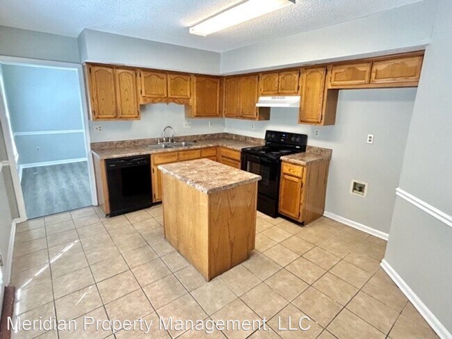 Foto del edificio - 3 br, 2.5 bath Apartment - 7250 Old Domini...