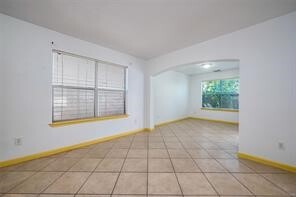 Foto del edificio - 14131 Beech Glen Dr