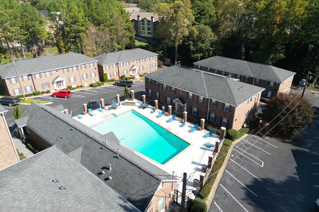 Foto del edificio - ReNew Chastain