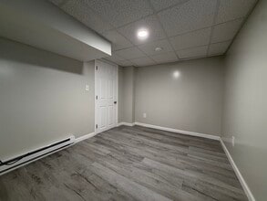 Building Photo - 320-322-322 Wood St