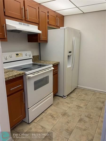 Foto del edificio - 850 SW 133rd Terrace