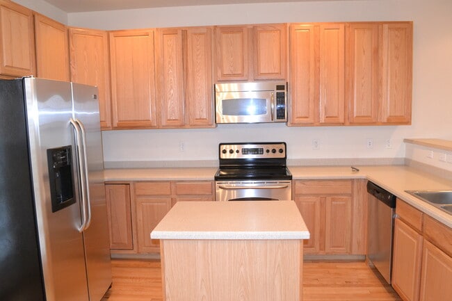 Foto del edificio - Downtown Townhome 2 Beds 3 Bath with AC