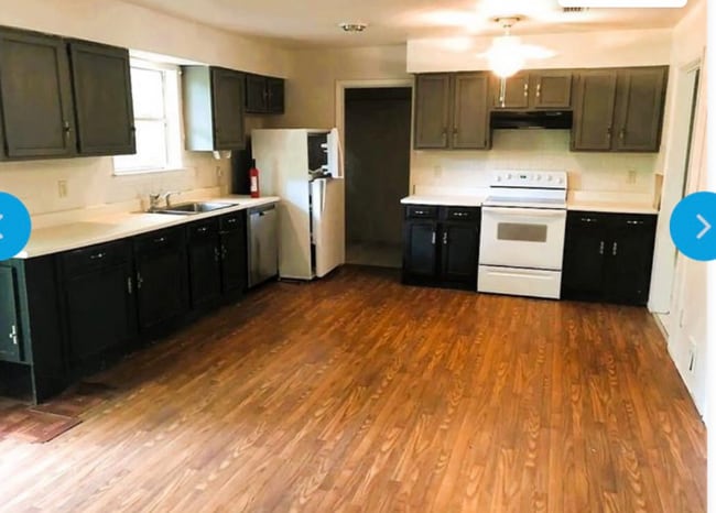 Foto del edificio - 2709 Mill Pond Rd