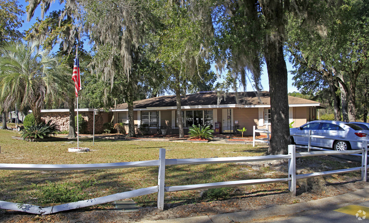 Primary Photo - Cascade Village