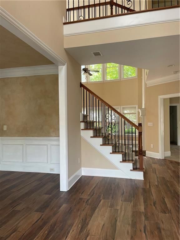 Foto del edificio - 5745 Swift Creek Ct